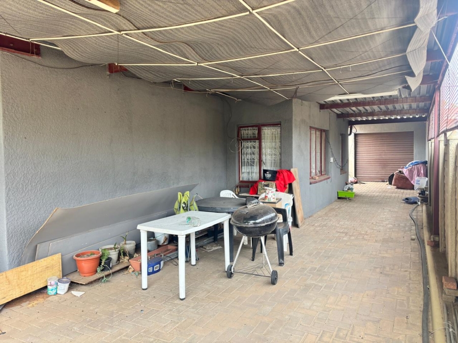 4 Bedroom Property for Sale in Sasolburg Ext 12 Free State